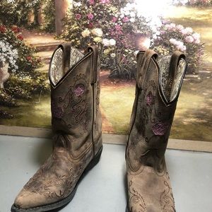 Smoky kids boots sz 3 D